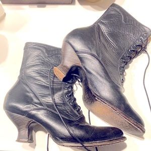 Oak Tree Farms granny witch victorian steampunk gothic cosplay prairie boots 7.5